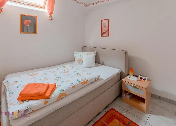 Gasthaus & Horning *